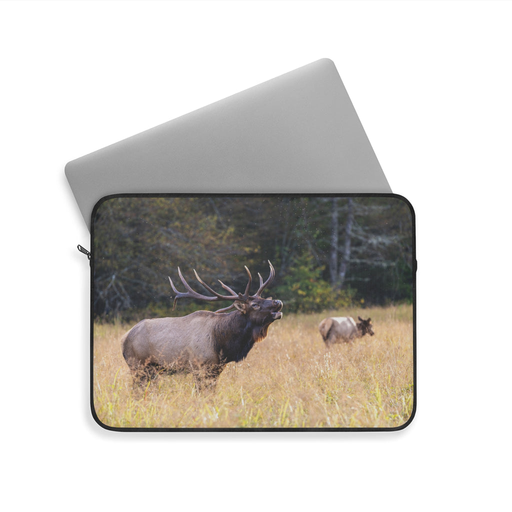 Nature-Inspired Laptop Sleeve with Majestic Elk Design, Wilderness Gift, Tech Accessories for Nature Lovers, Laptop Case, Travel Sleeve