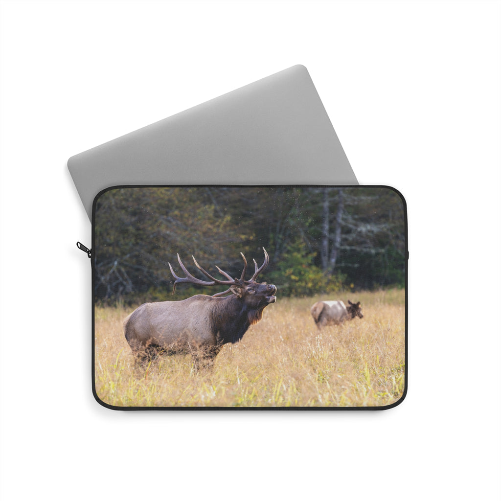 Nature-Inspired Laptop Sleeve with Majestic Elk Design, Wilderness Gift, Tech Accessories for Nature Lovers, Laptop Case, Travel Sleeve